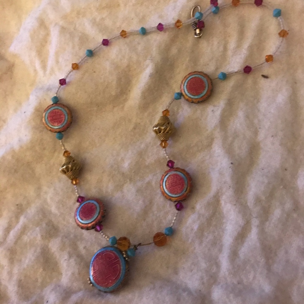 Feng Shui Shou pink choker necklace + jewelry box - Picture 5 of 12